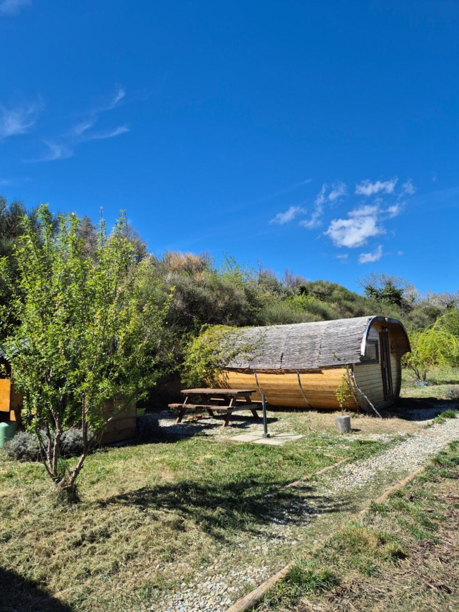 Hebergements Insolites - Detente En Luberon Viens Екстериор снимка